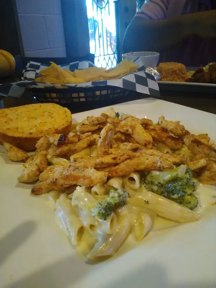 Chicken Alfredo